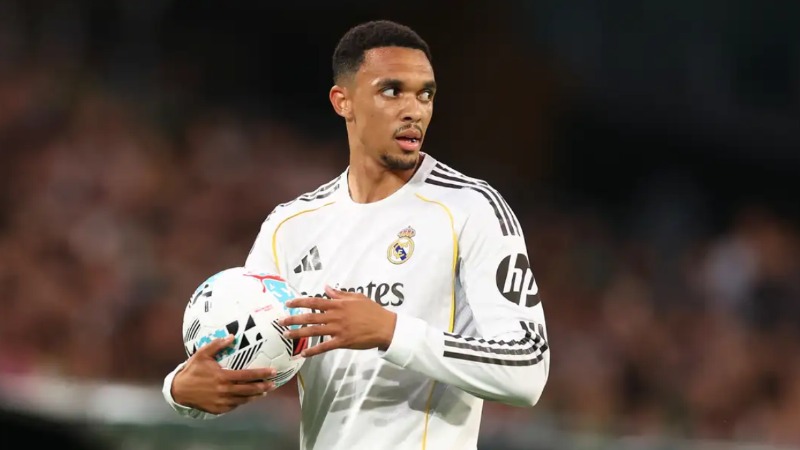ការផ្ទេរធំកំពុងកើតឡើង! Real Madrid ចង់ពង្រឹងតំបន់ការពារដោយចរចាយក Denzel Dumfries និង Ibrahima Konaté មុន World Cup 2026